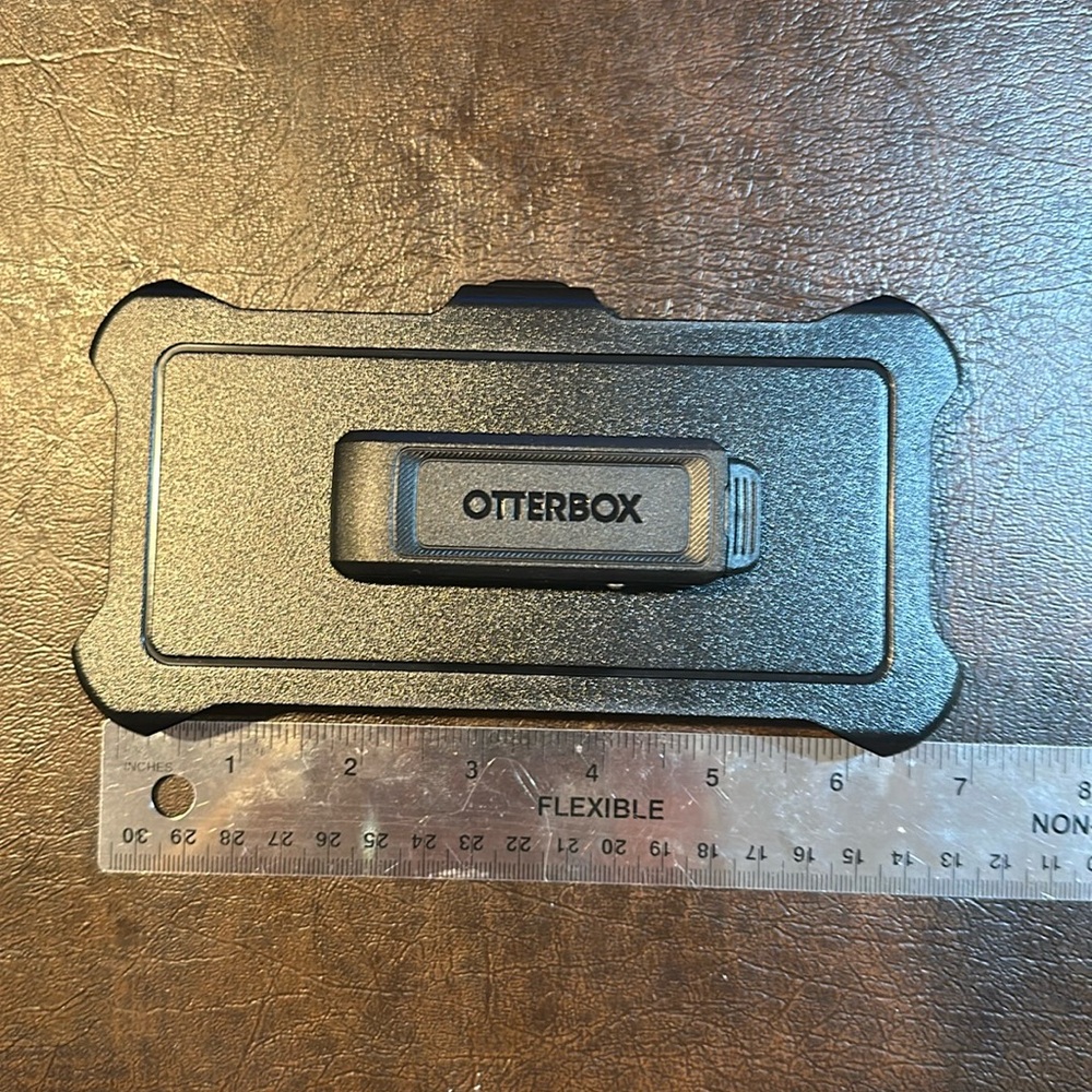 OTTERBOX Belt Clip for cell phone, black